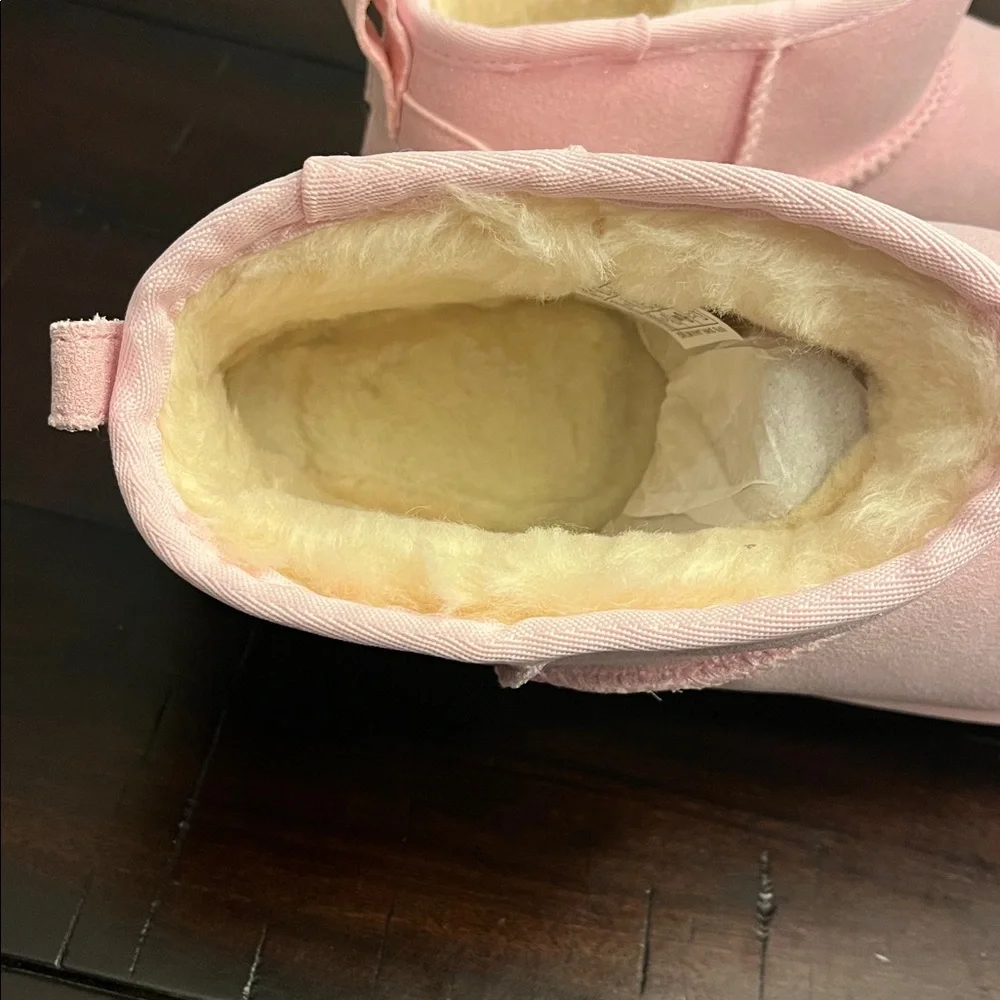 Ugg Classic Ultra Mini Dazzle Boots new pink Big Girls Youth Size 4